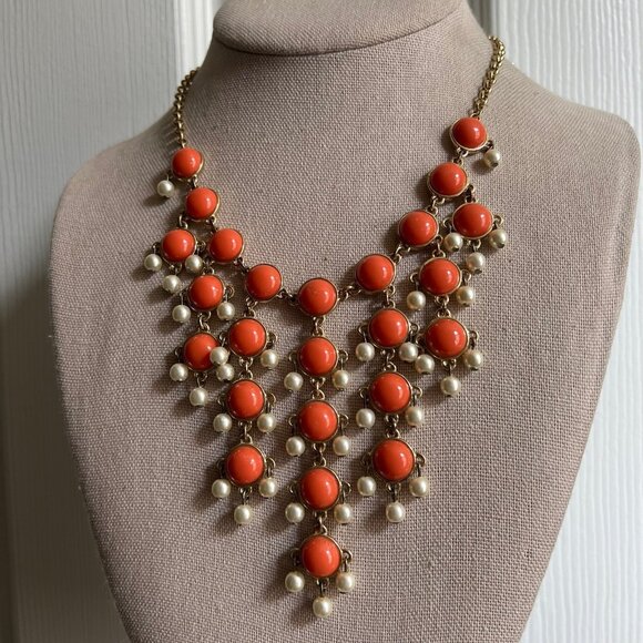 Orange Lucite Gold Tone Festoon Bib Style Dangle Costume Fashion Estate Necklace - Picture 4 of 7